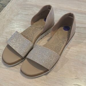 Women's Beige and Silver Open-Toe Flats